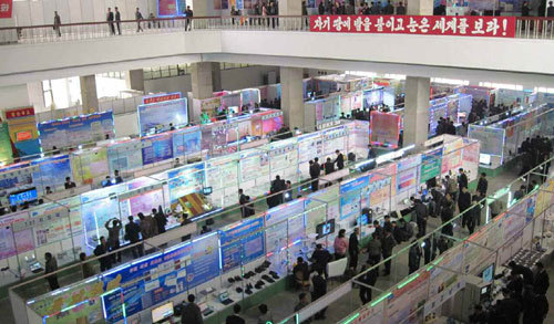 북한 “음성통화, 데이터통신, 영상서비스 단일망에서 제공”